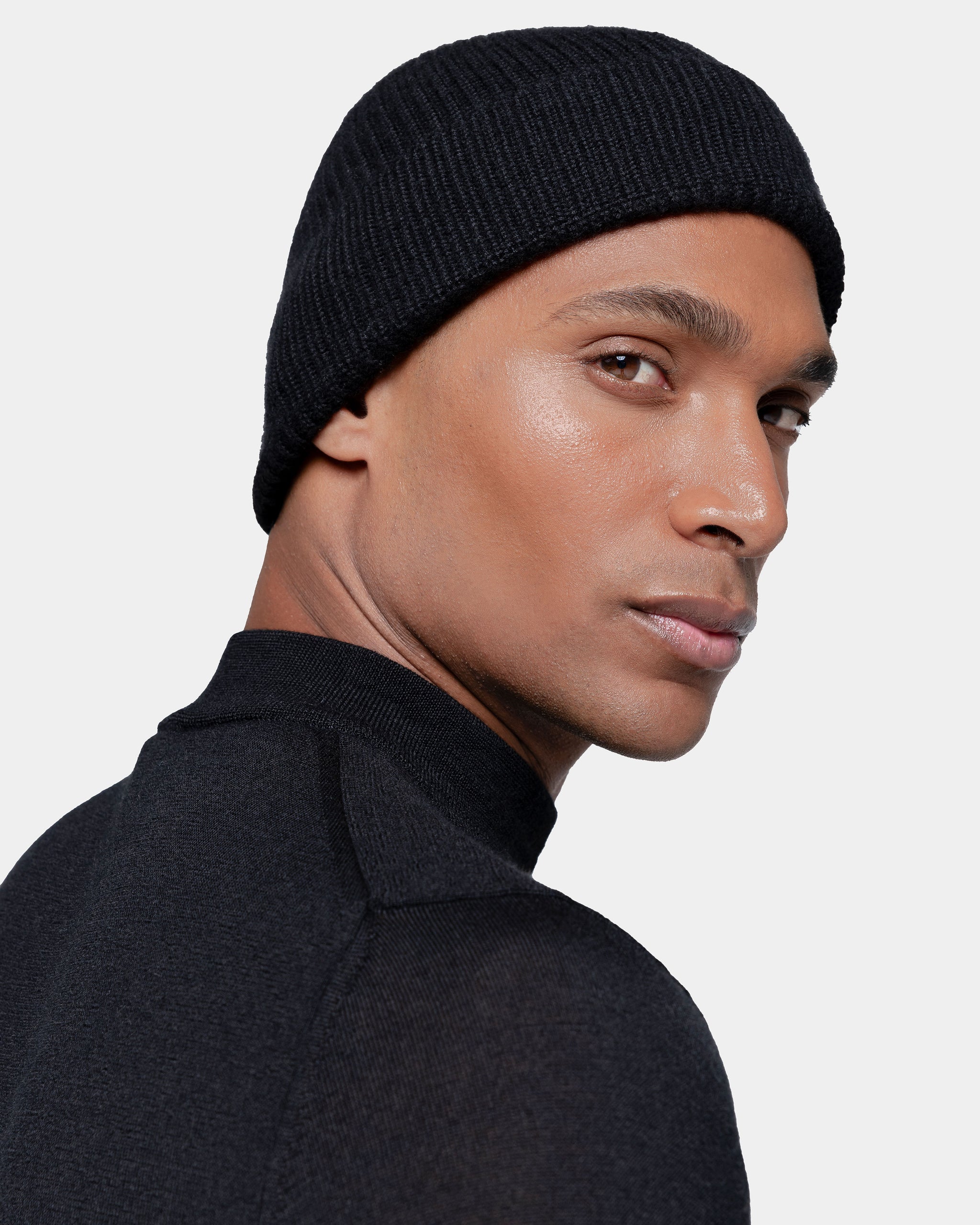 Black Beanie in Cashmere Silk | Filatori